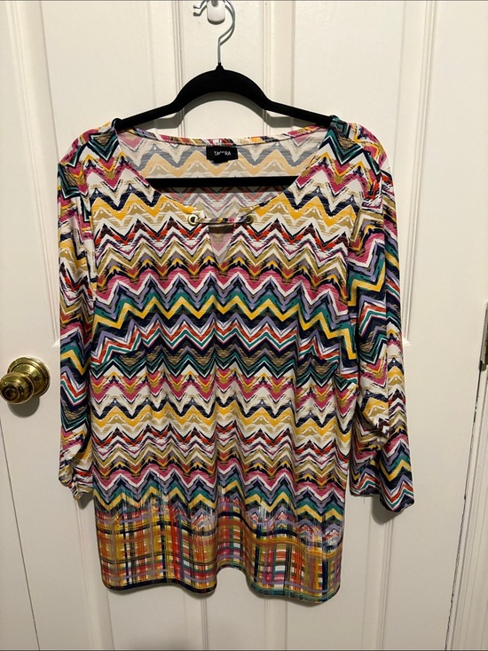 Tacera Tops - Tacera Multicolor Zigzag & Plaid Hem Scoop Neck Blouse